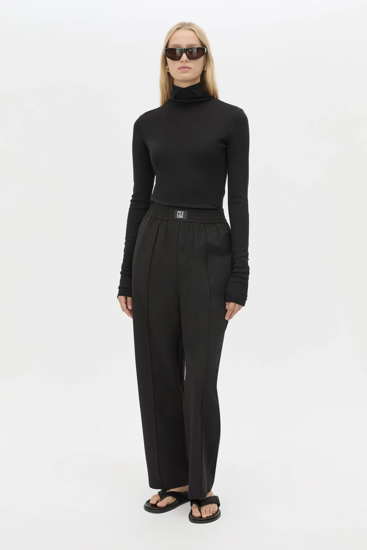 Barre High Neck Top