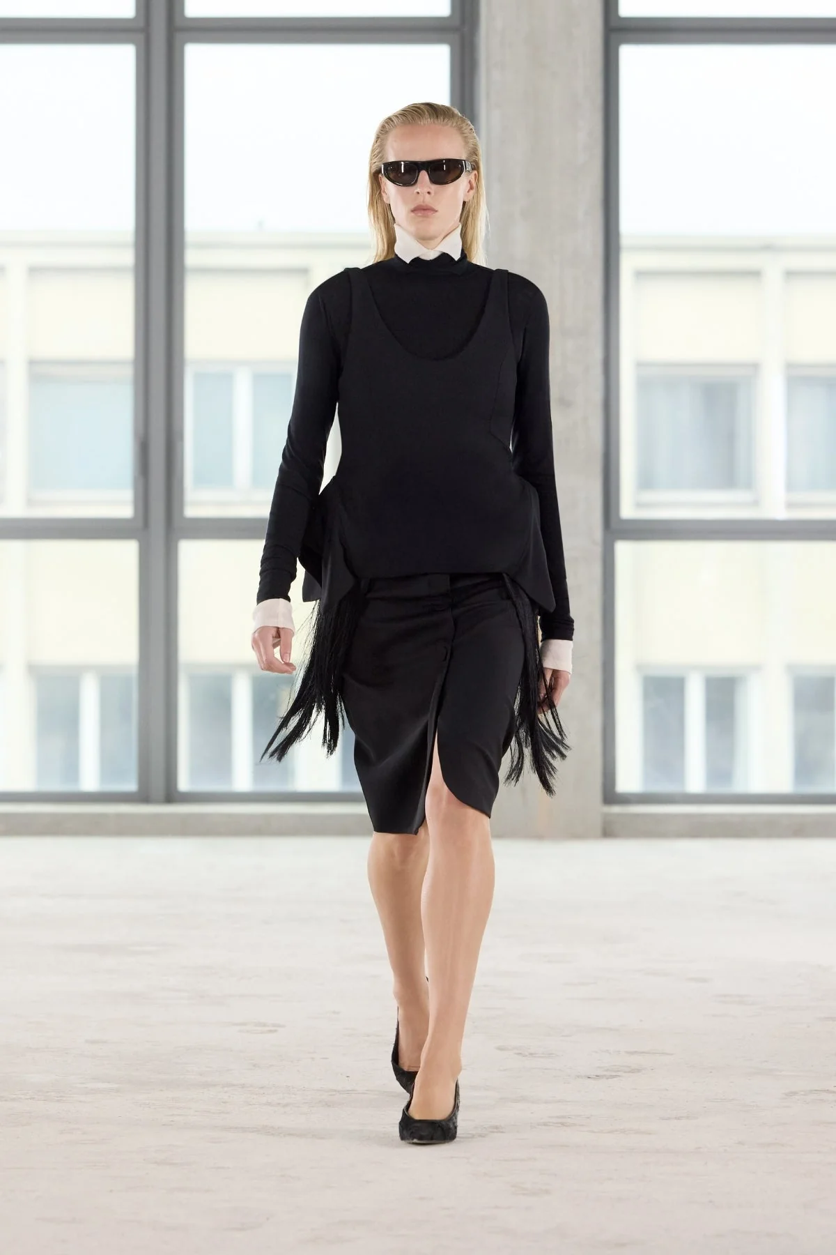 Barre High Neck Top - Image 5