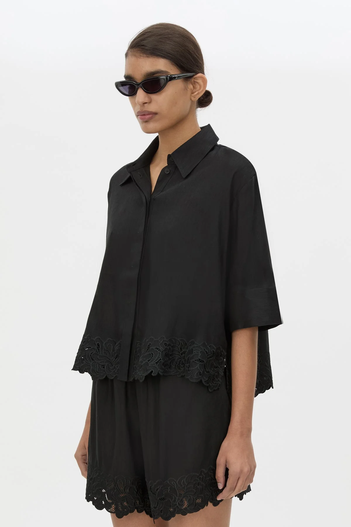 Chara Embroidered Cropped Shirt - Image 2