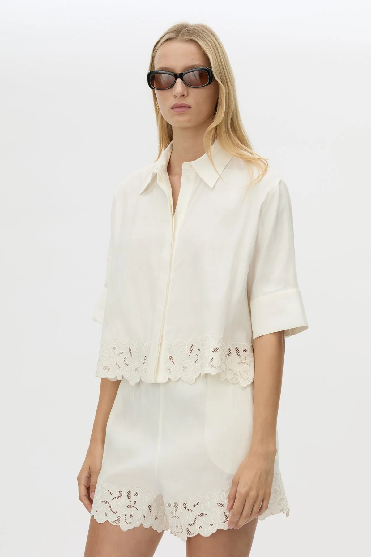Chara Embroidered Cropped Shirt - Image 2