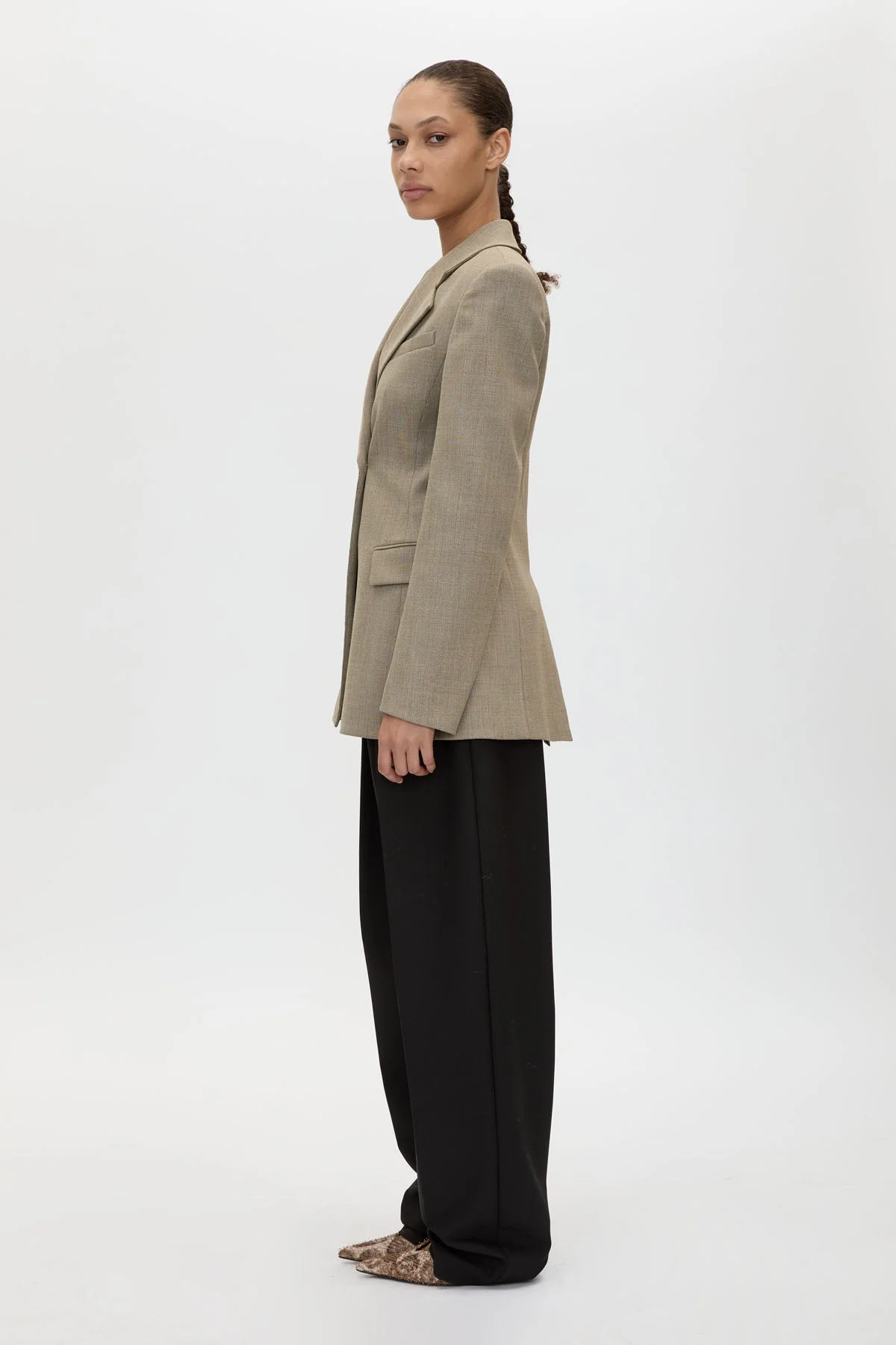 Halden Fitted Contour Blazer - Image 3