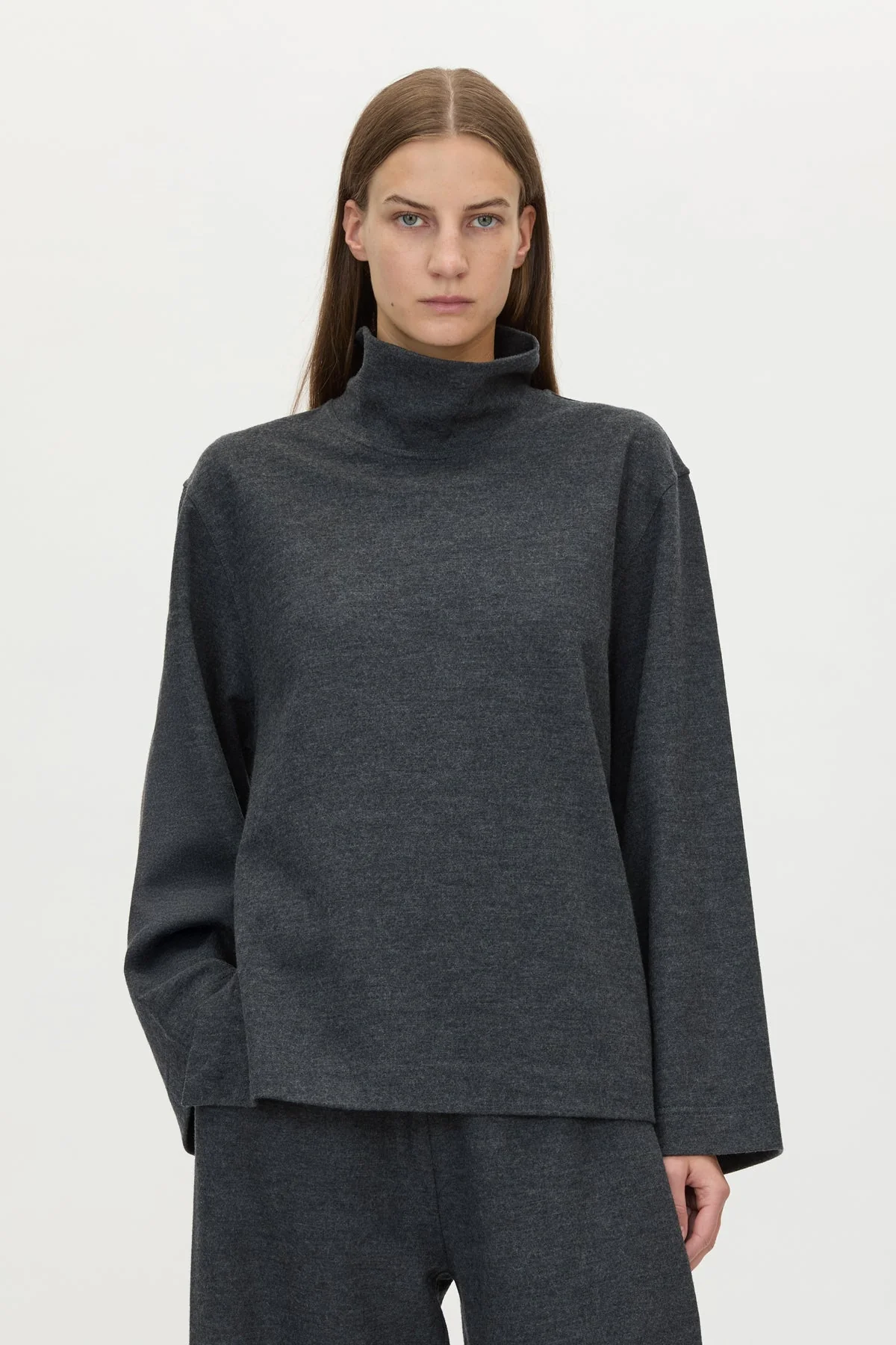 Sabine Lounge Top - Image 2