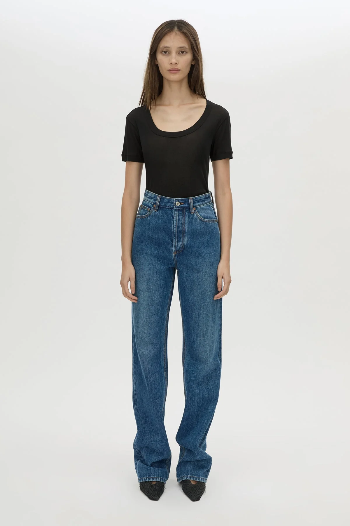 Siona Light Weight Fitted Tee