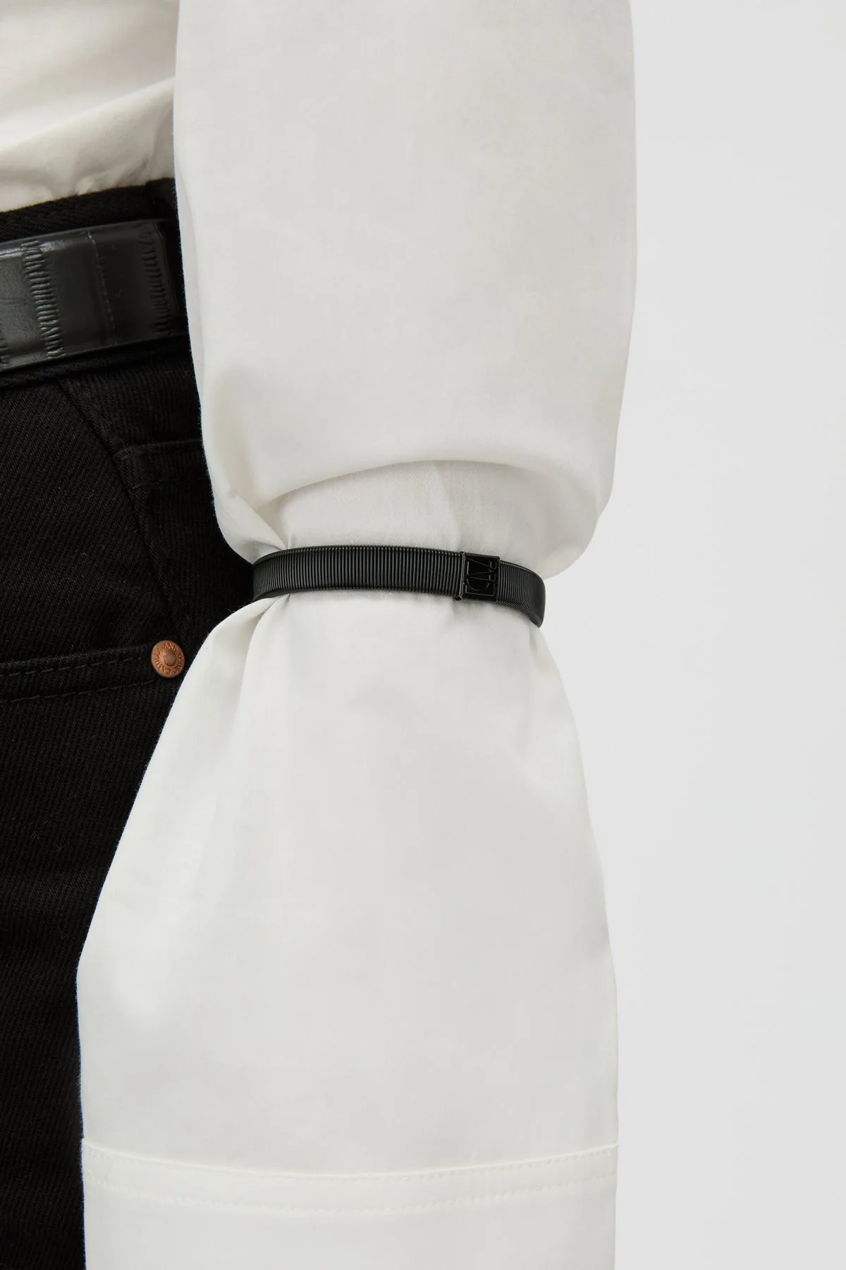 Sleeve Monogram Garter - Image 2