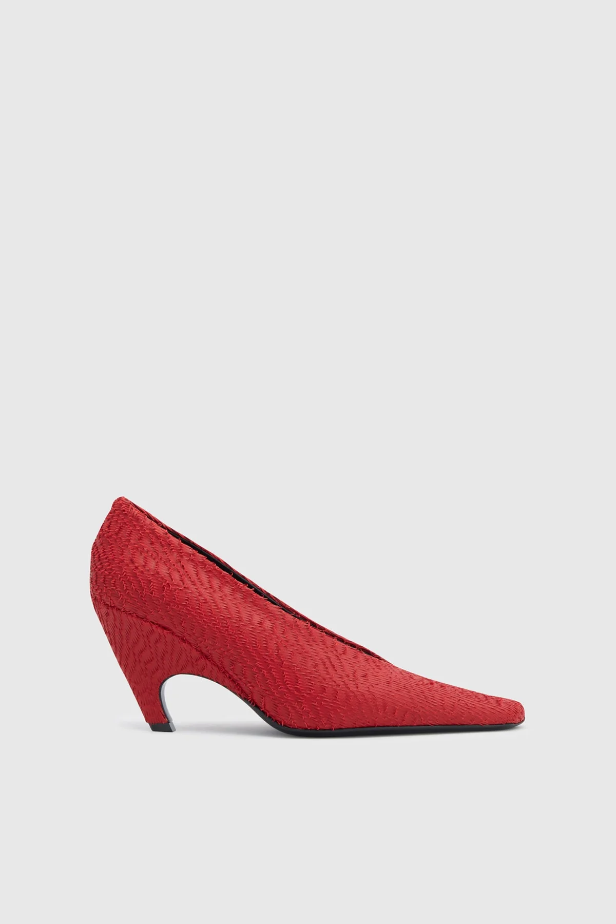 Wave Textured Pump - Image 5